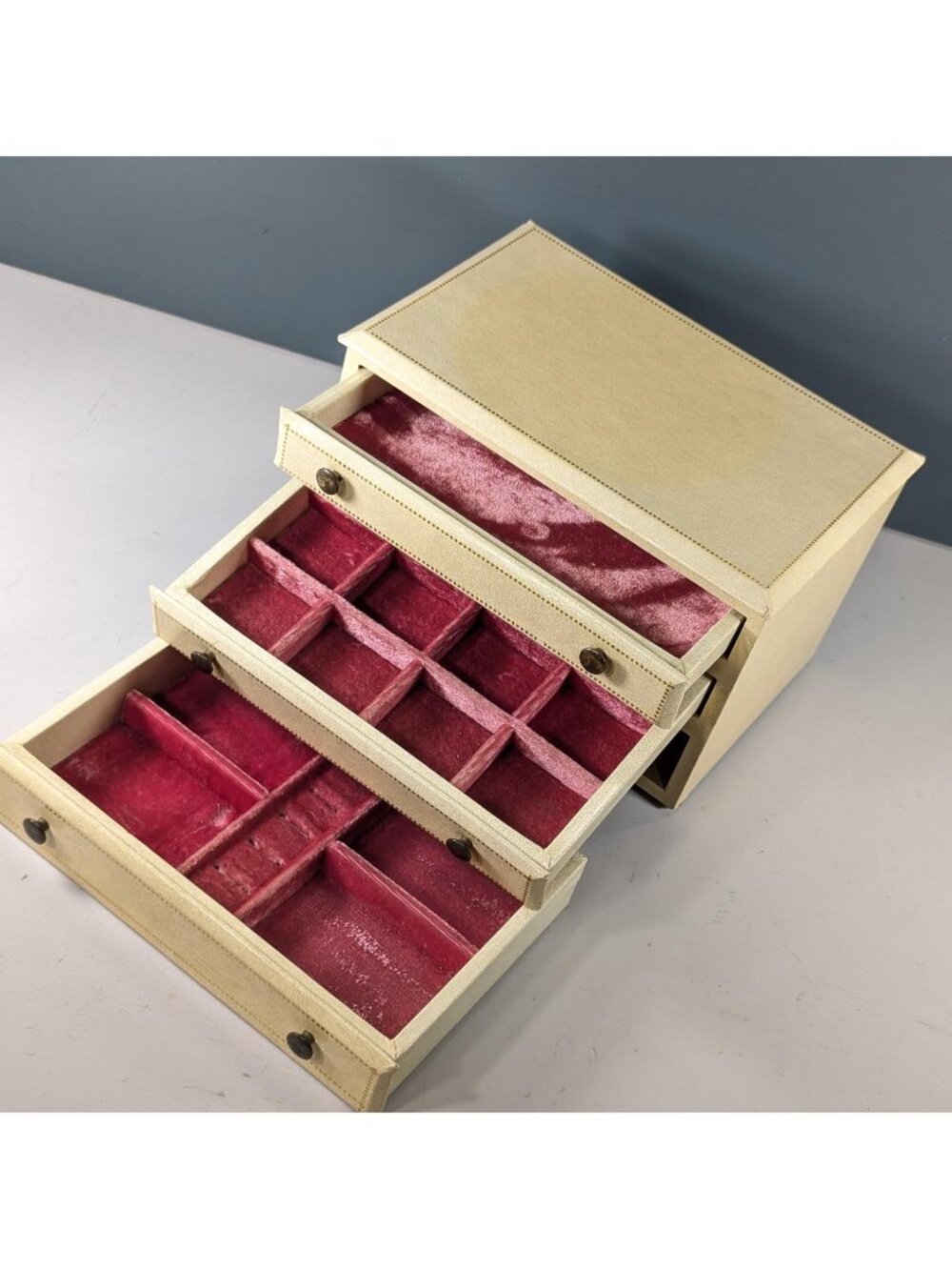 Vintage 1950s drawer jewelry box, mid century trinket storage box